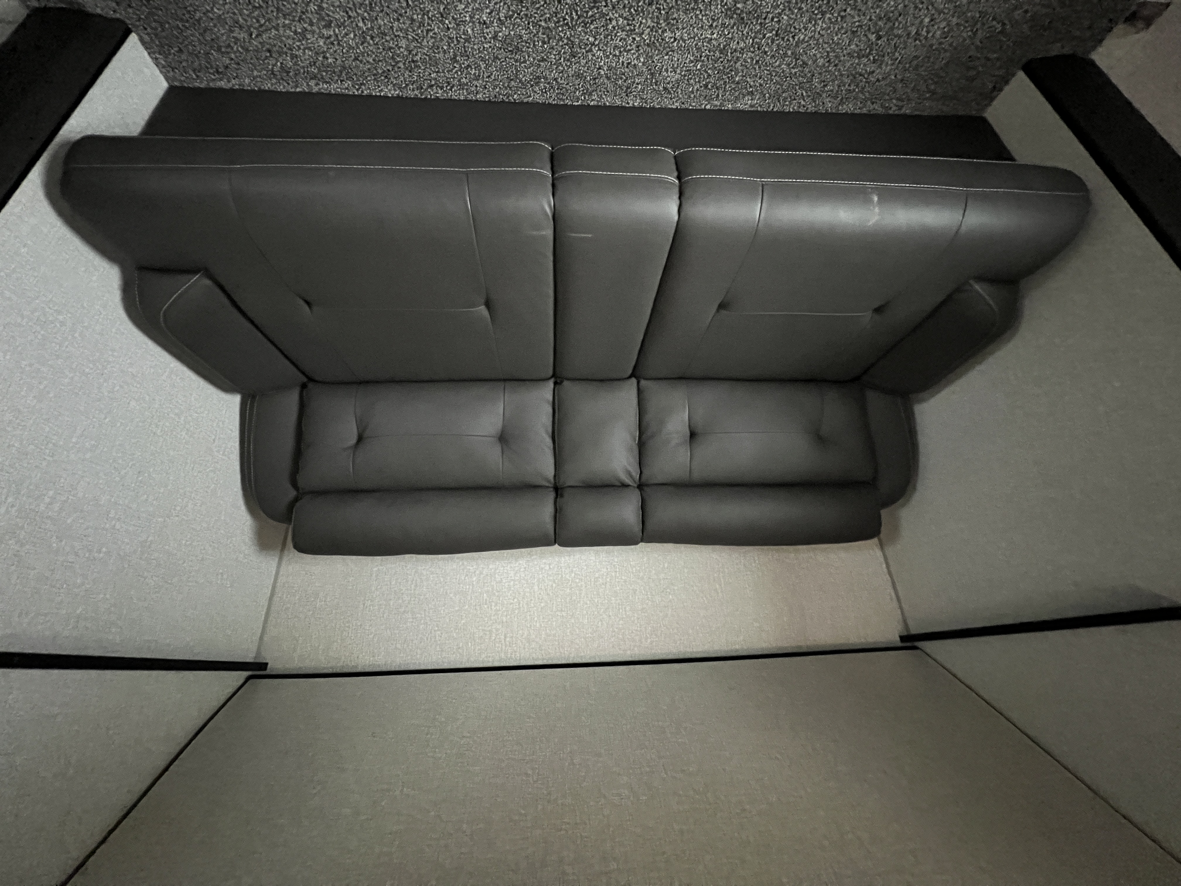 2022 VENTURE RV SPORTREK 327VIK - Image 35
