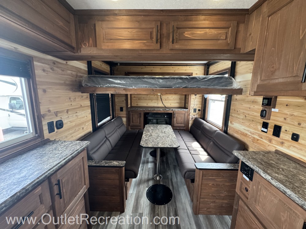 2027 ICE CASTLE RV EXTREME III 8X21 - Image 6