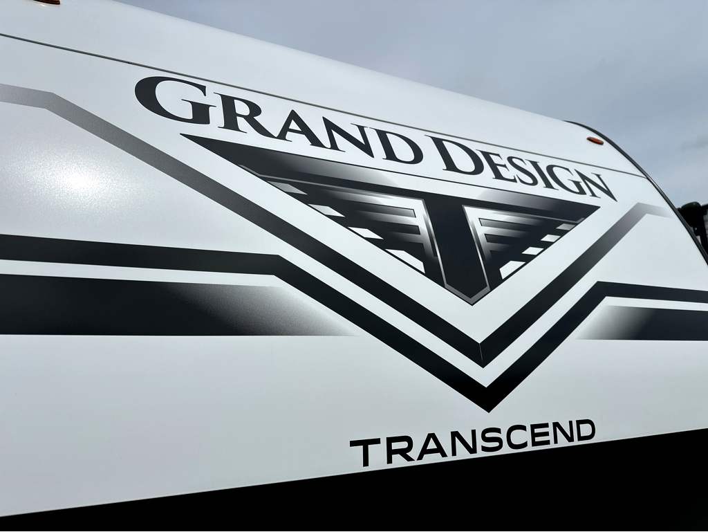 2026 GRAND DESIGN TRANSCEND 265BHT - Image 24