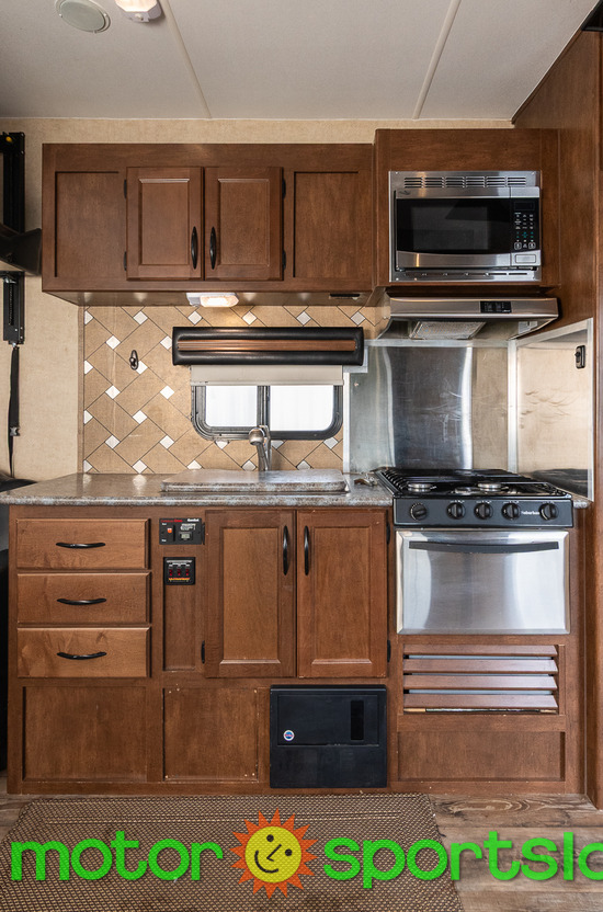 2017 Pacific Coachworks Sandsport 25FBX - Image 15