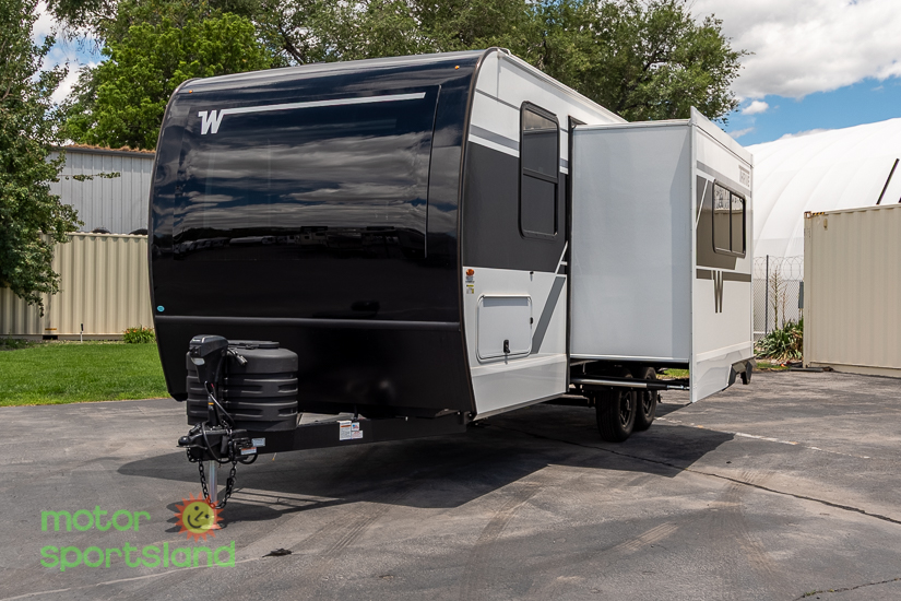 2026 Winnebago Thrive 22MBH - Image 14