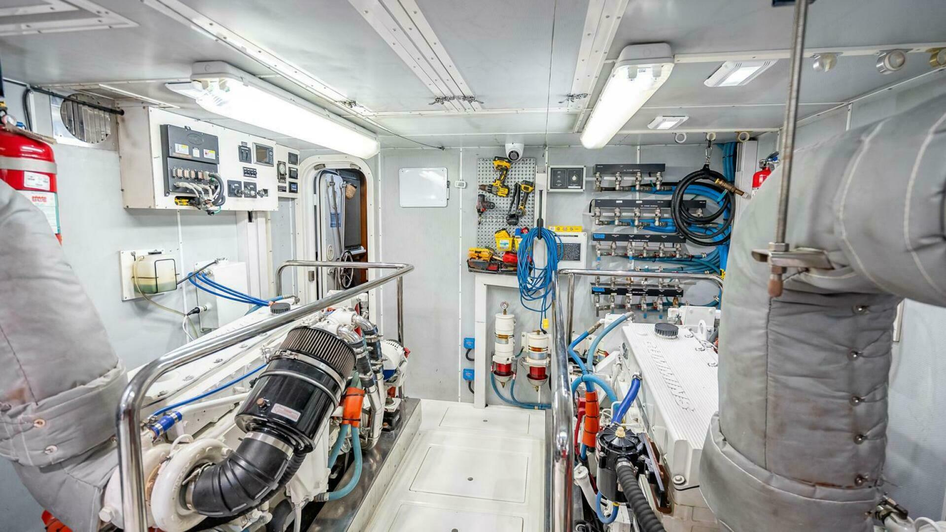 2009 Nordhavn 76 - Image 87