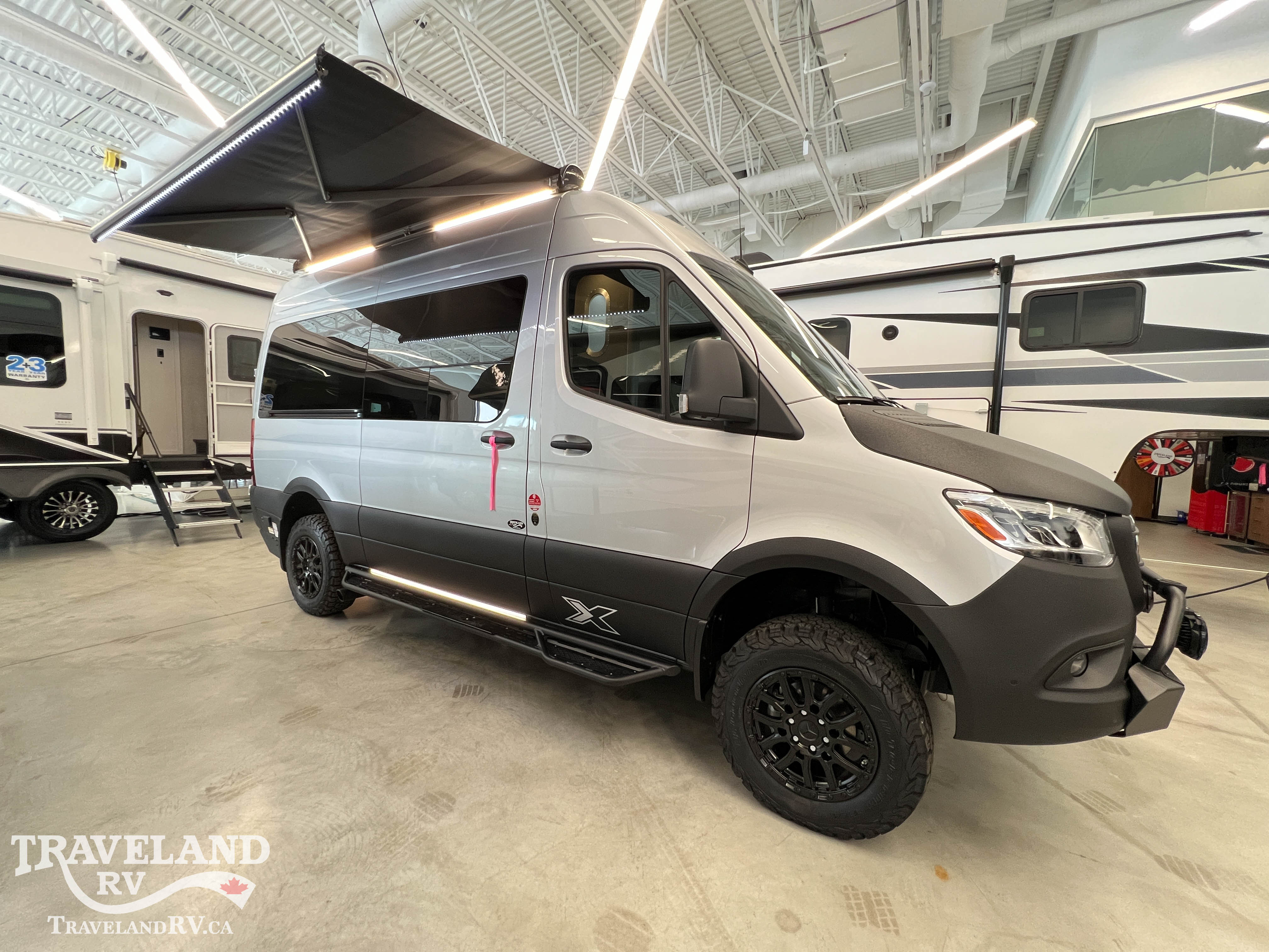 2025 Airstream Interstate 19 X - Image 11