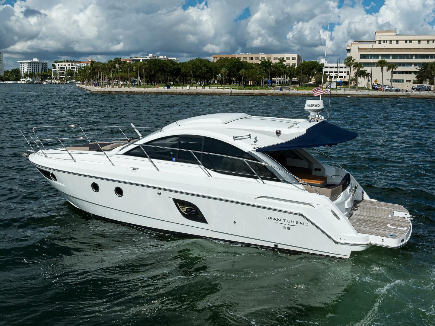 2003 Jupiter 31 Cuddy - Image 168