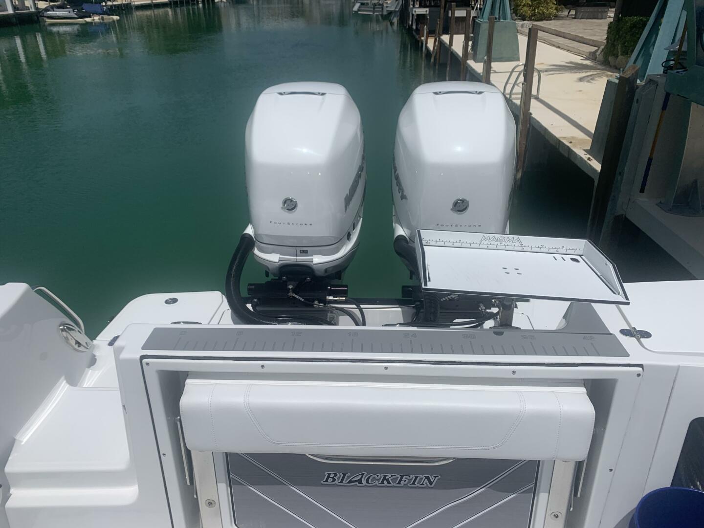 2023 Blackfin 302CC - Image 9