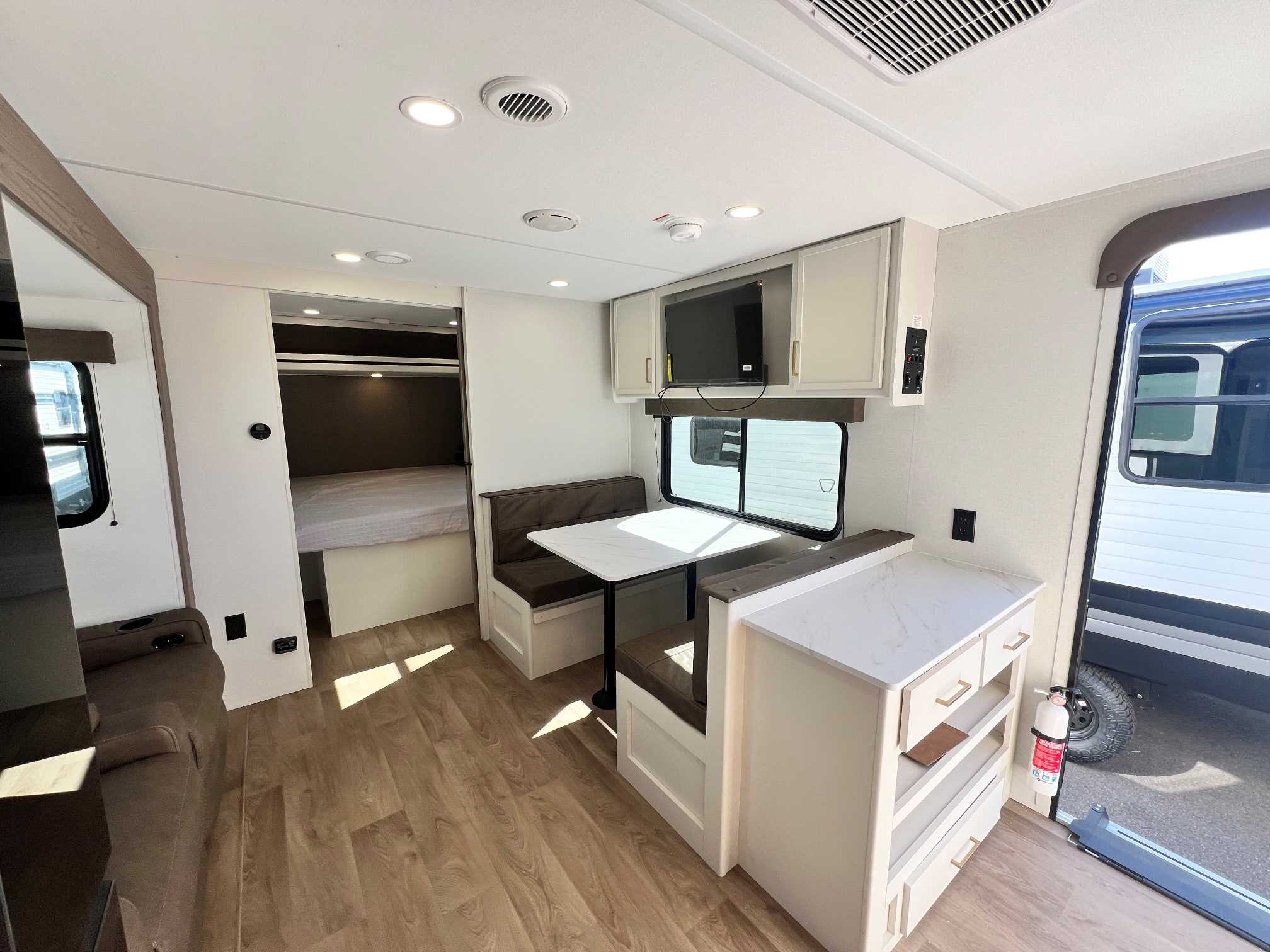 2026 Grand Design Transcend XPLOR 25MLX - Image 6