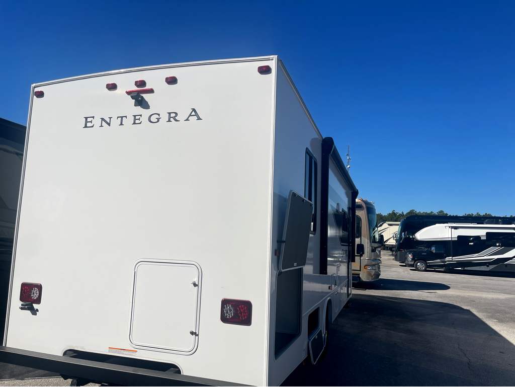 2026 ENTEGRA COACH ODYSSEY SE 29KF - Image 4