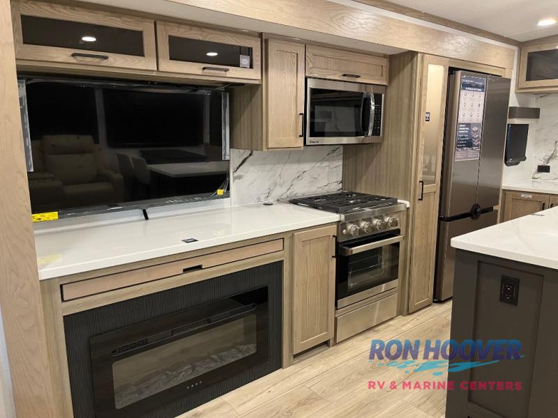 2026 FOREST RIVER 832FK - Image 21