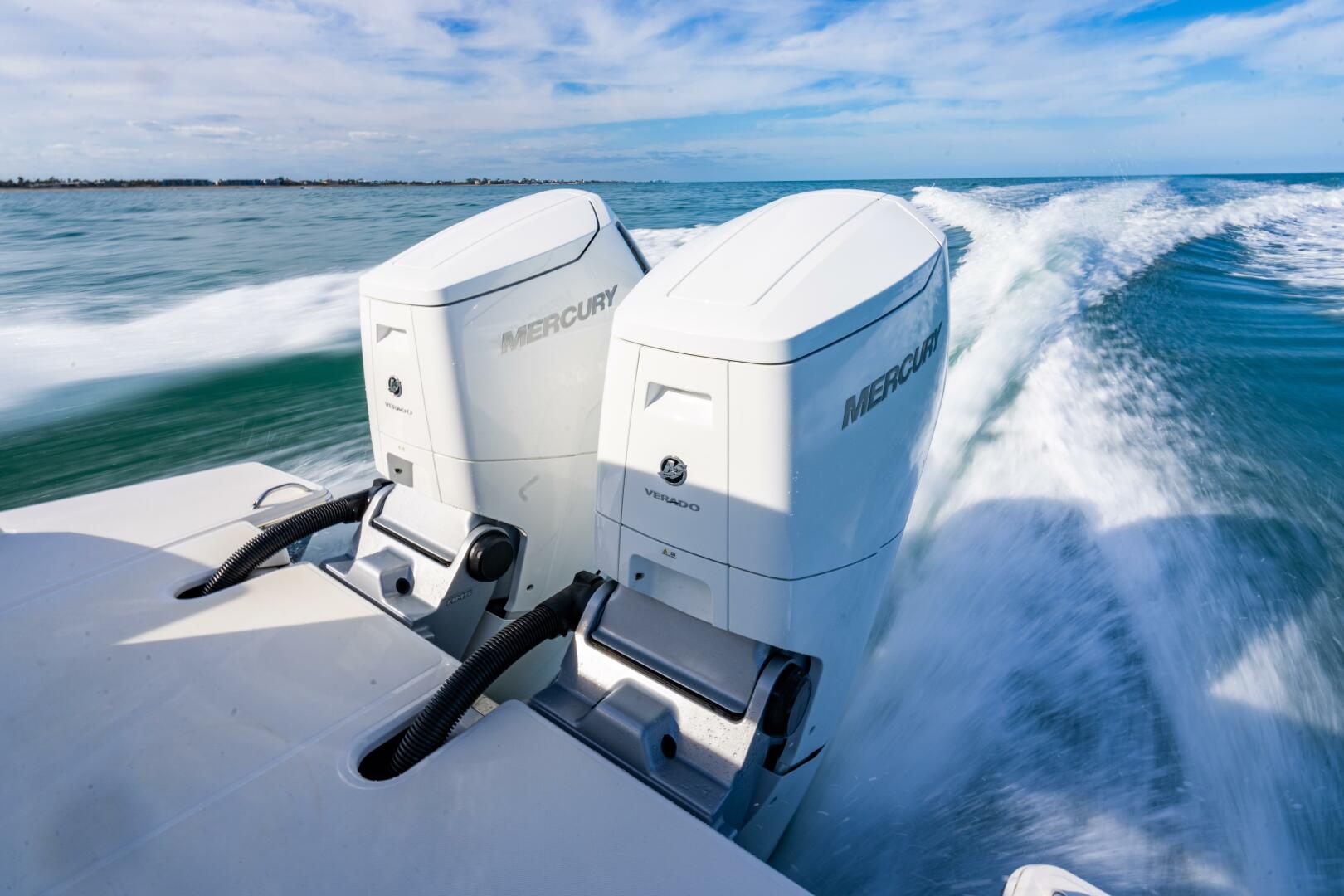 2022 Tiara Yachts 43 LS - Image 28