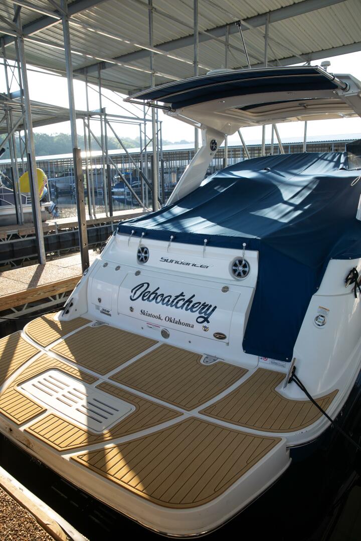 2016 Sea Ray Sundancer 350 - Image 24