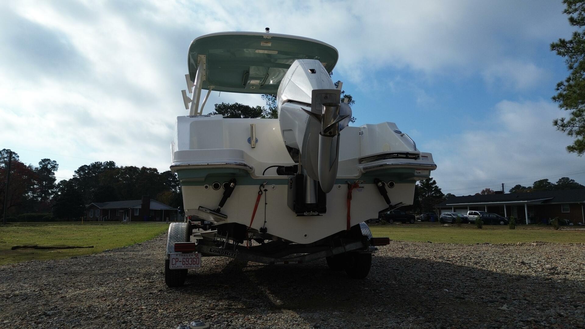 2023 Boston Whaler 240 Vantage - Image 67