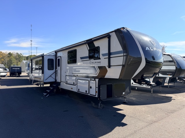 2026 Keystone Alpine Avalanche Edition 379MB - Image 1