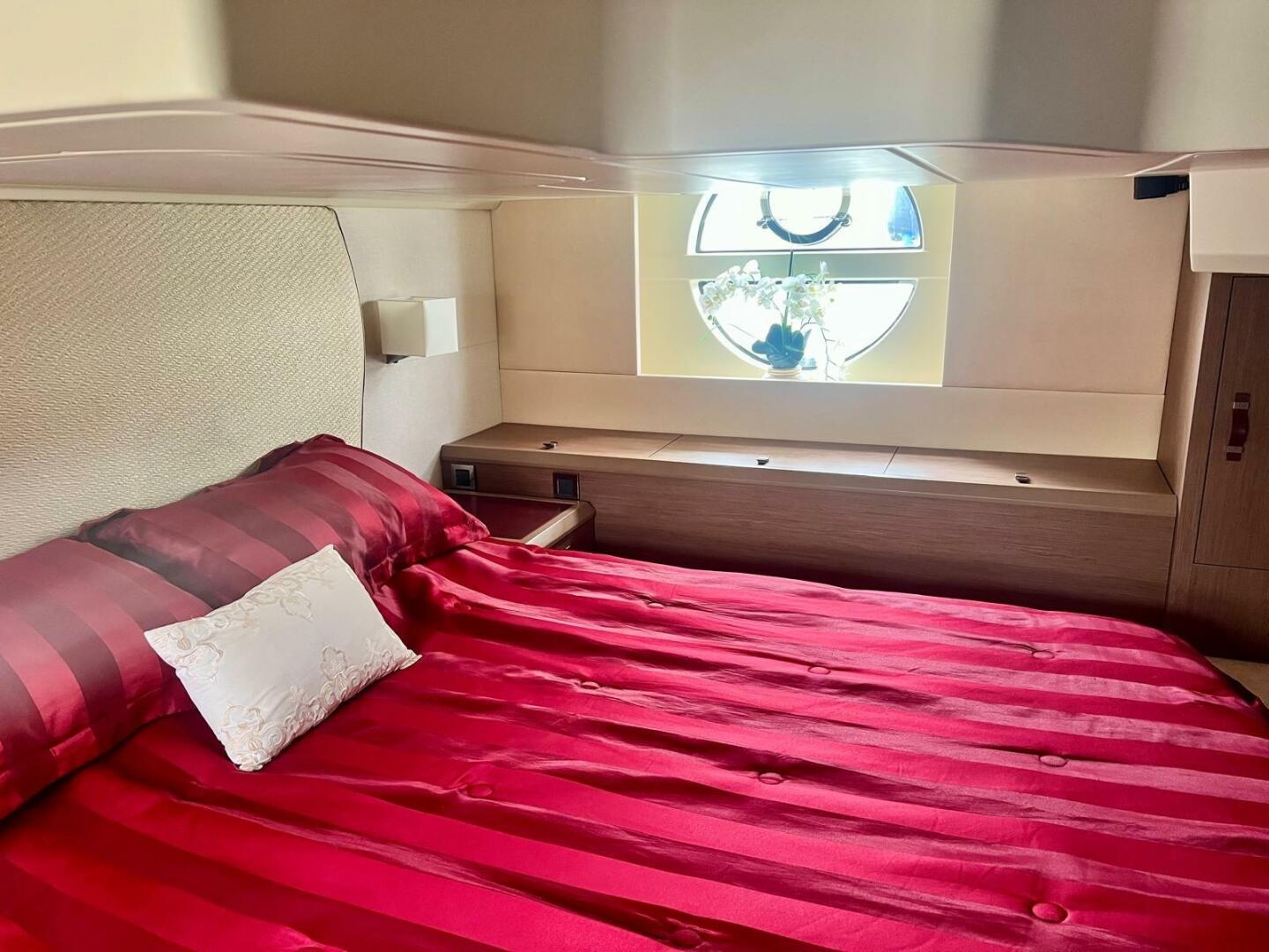 2017 Beneteau Monte Carlo 4 - Image 25