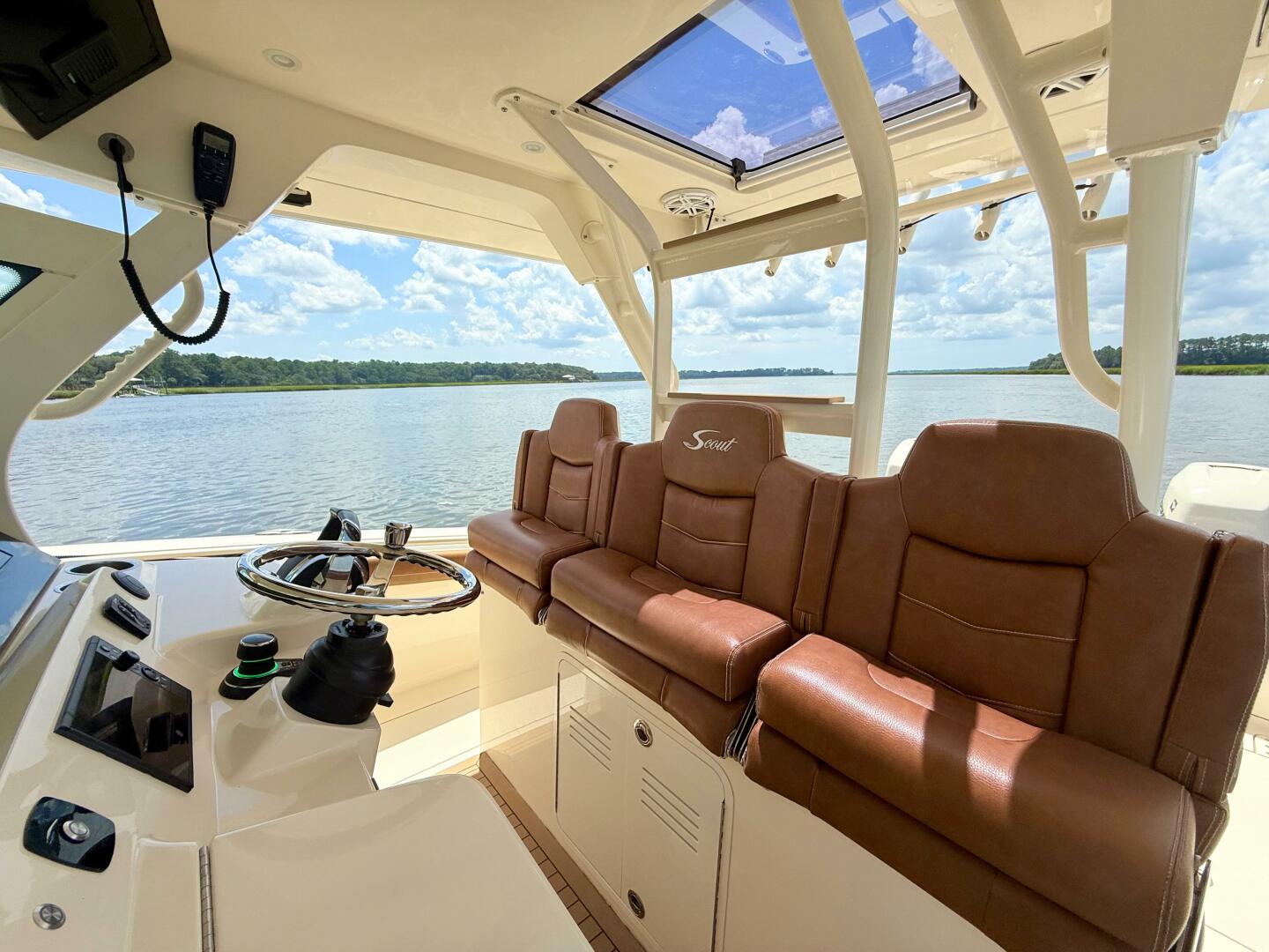 2020 Scout 380 LXF - Image 26