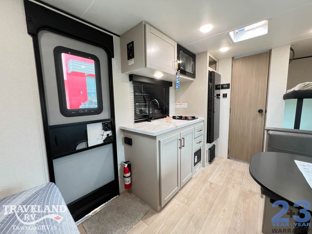 2027 Jayco Jay Feather Air SL 17BHSL - Image 17