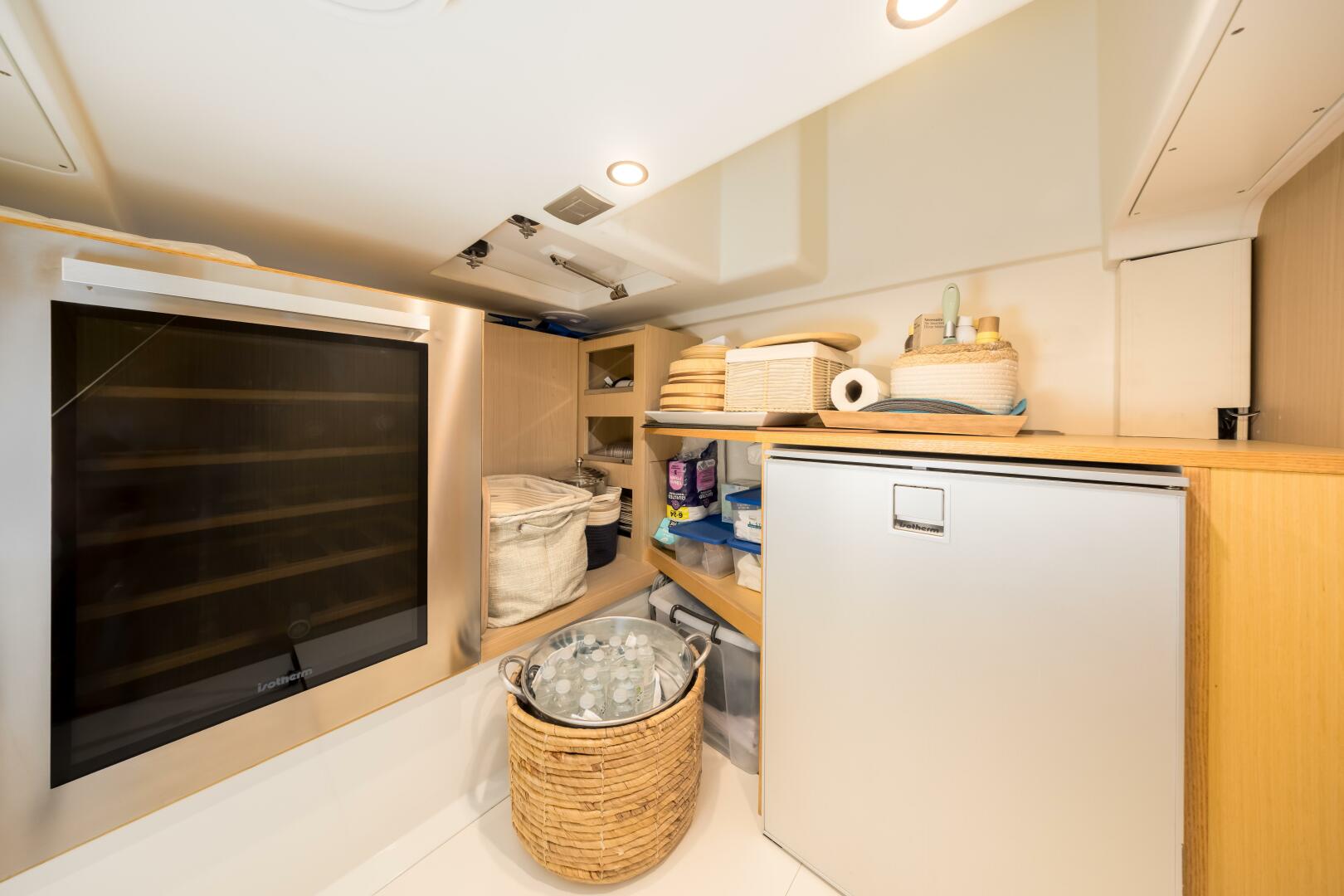 2021 Solaris 48 Open - Image 41