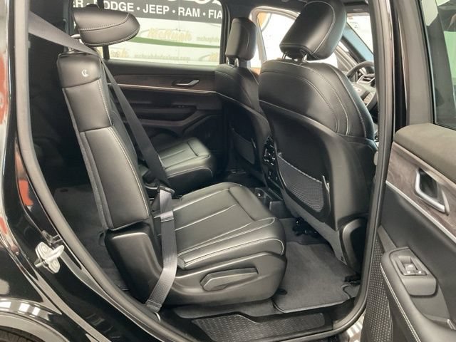 2025 Jeep Grand Cherokee L Limited 4X4 - Image 33