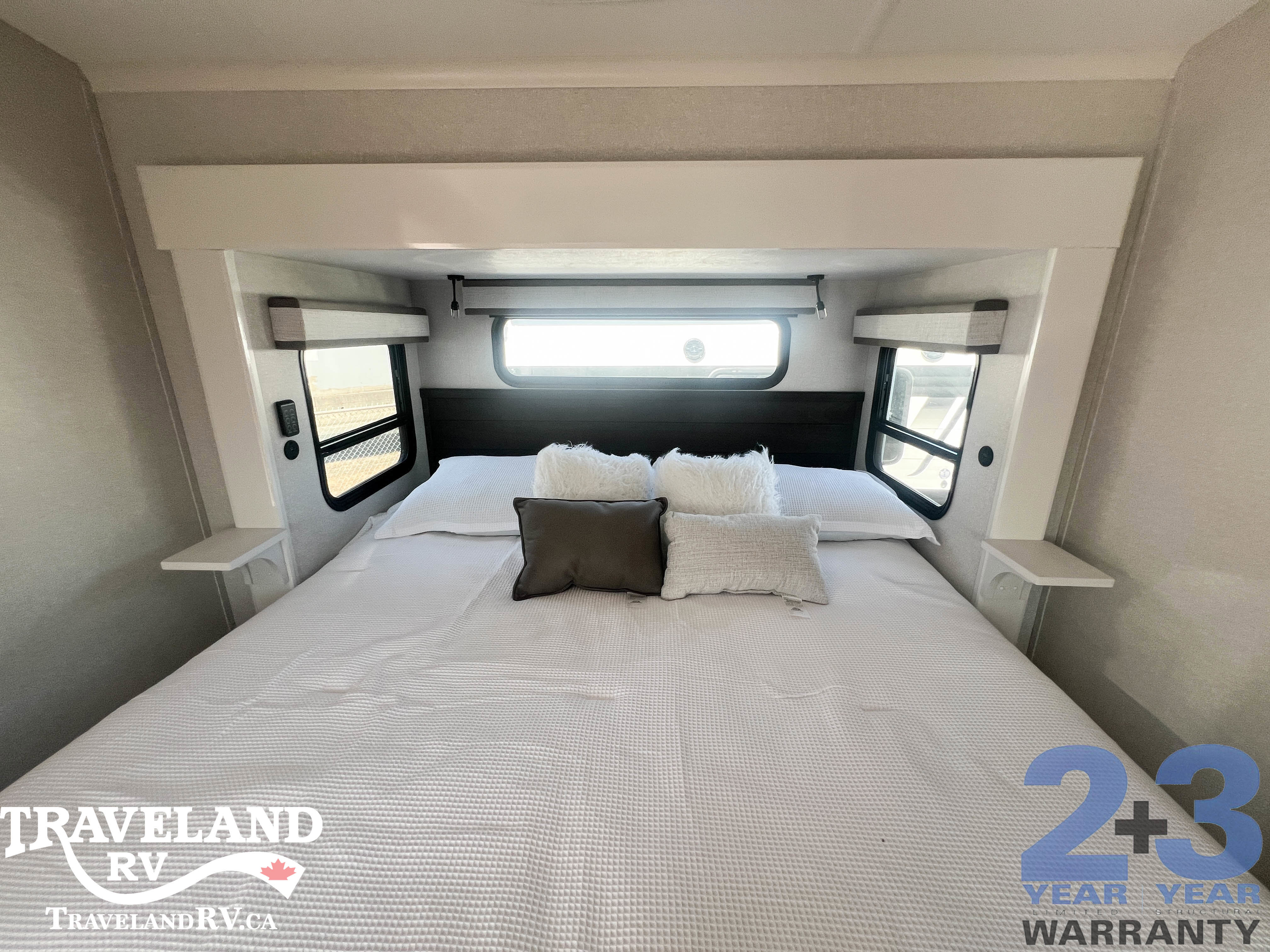 2026 Jayco Pinnacle 36FBTS - Image 30
