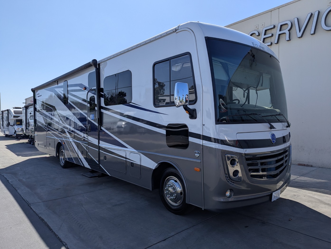 2024 Holiday Rambler Eclipse 34J - Image 1