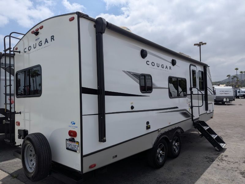 2023 Keystone Cougar Half-Ton 22MLSWE - Image 5