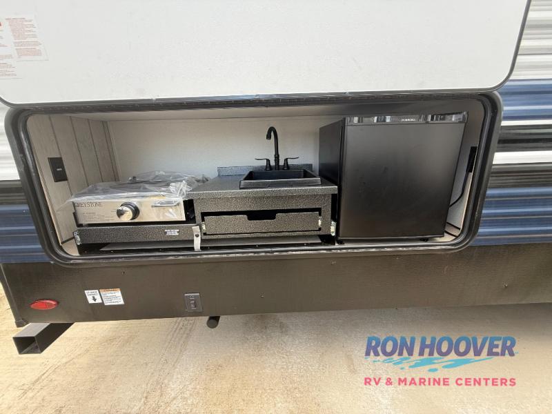 2026 PALOMINO 29BHSQ - Image 20