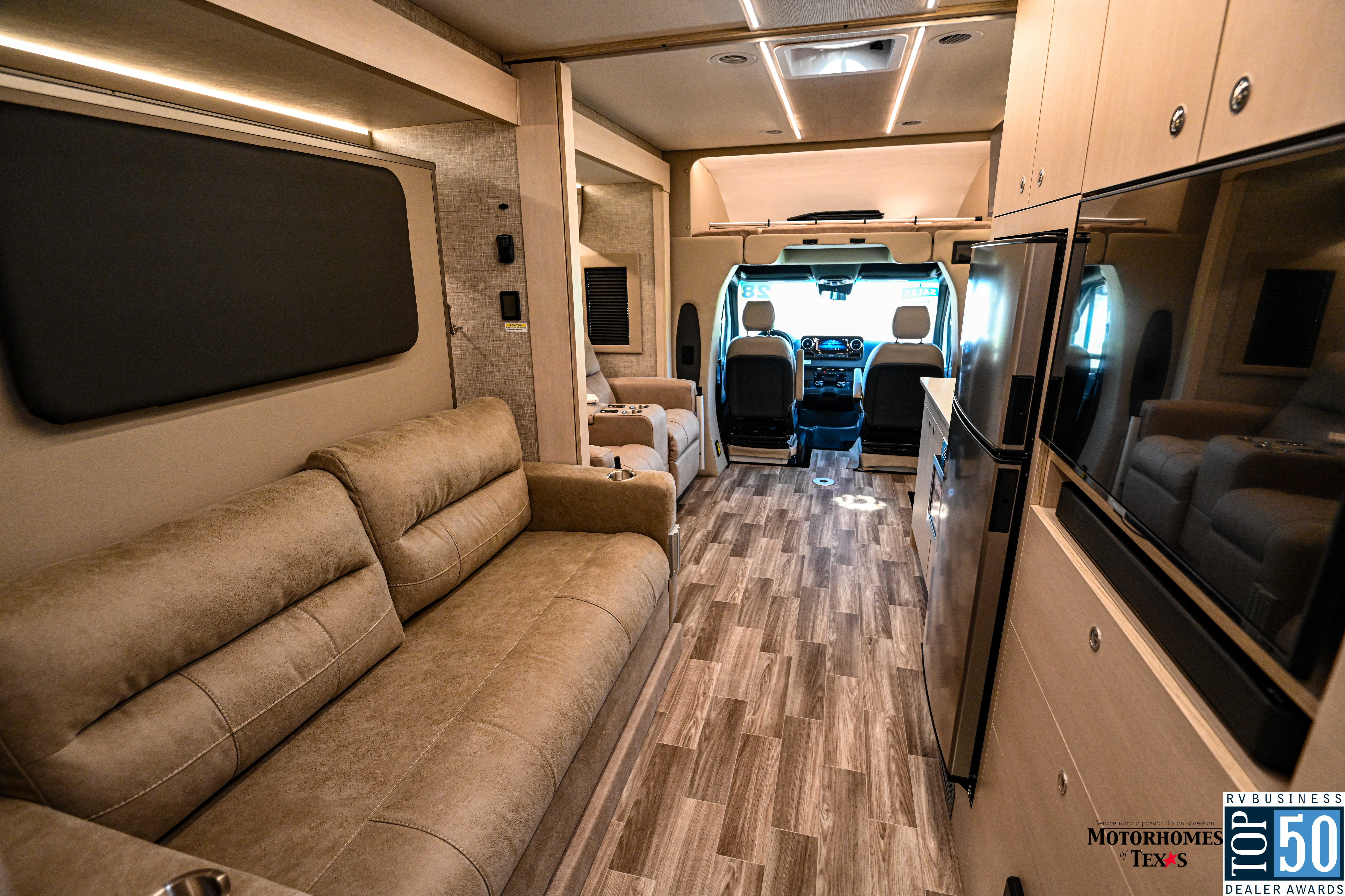 2026 Tiffin Wayfarer 25 XRW - interior 1