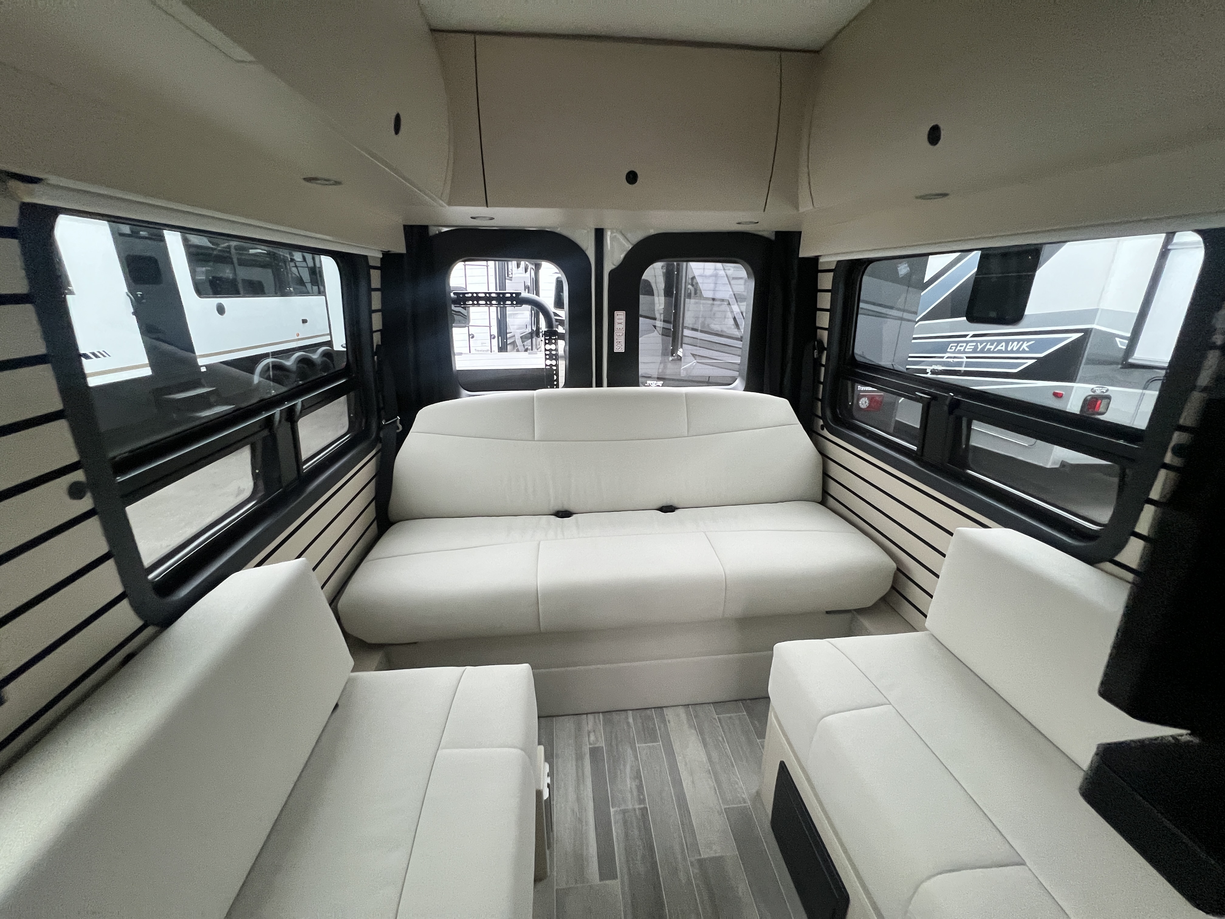 2026 PLEASURE WAY PLATEAU TS - Image 10