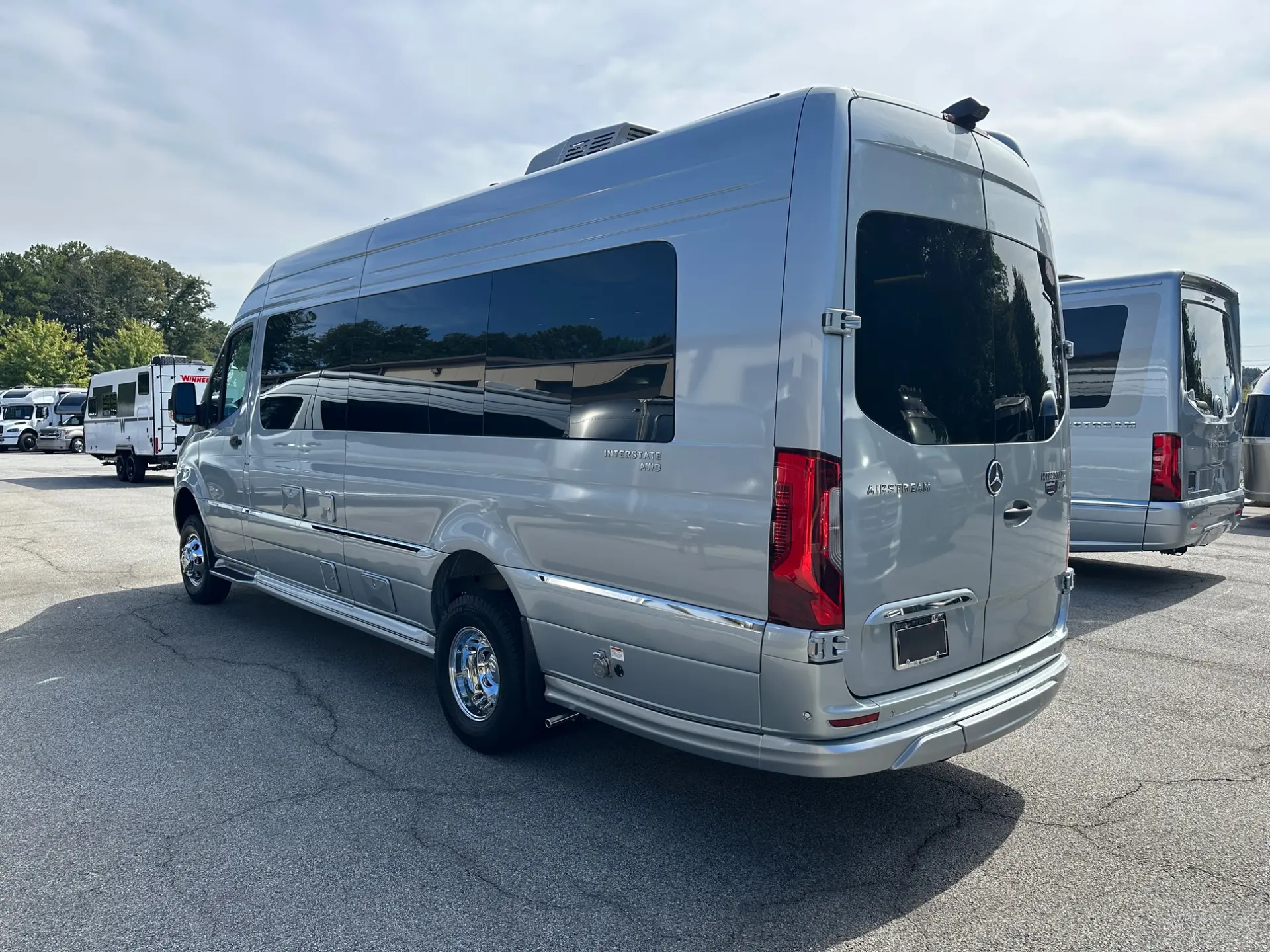2026 Airstream Interstate 24GT - Image 7