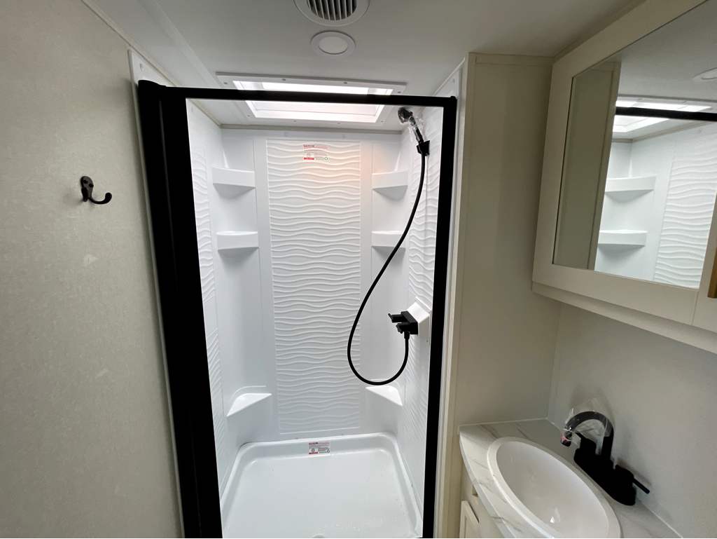 2026 GRAND DESIGN TRANSCEND 285RKT - Image 29