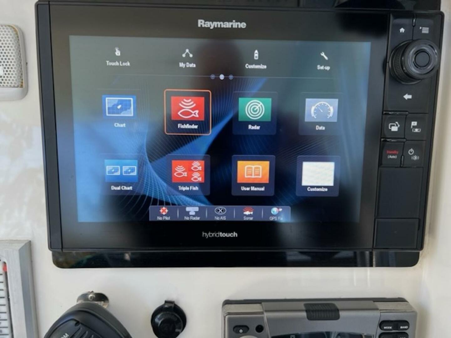 2008 Spectre 34 Center Console - Image 23