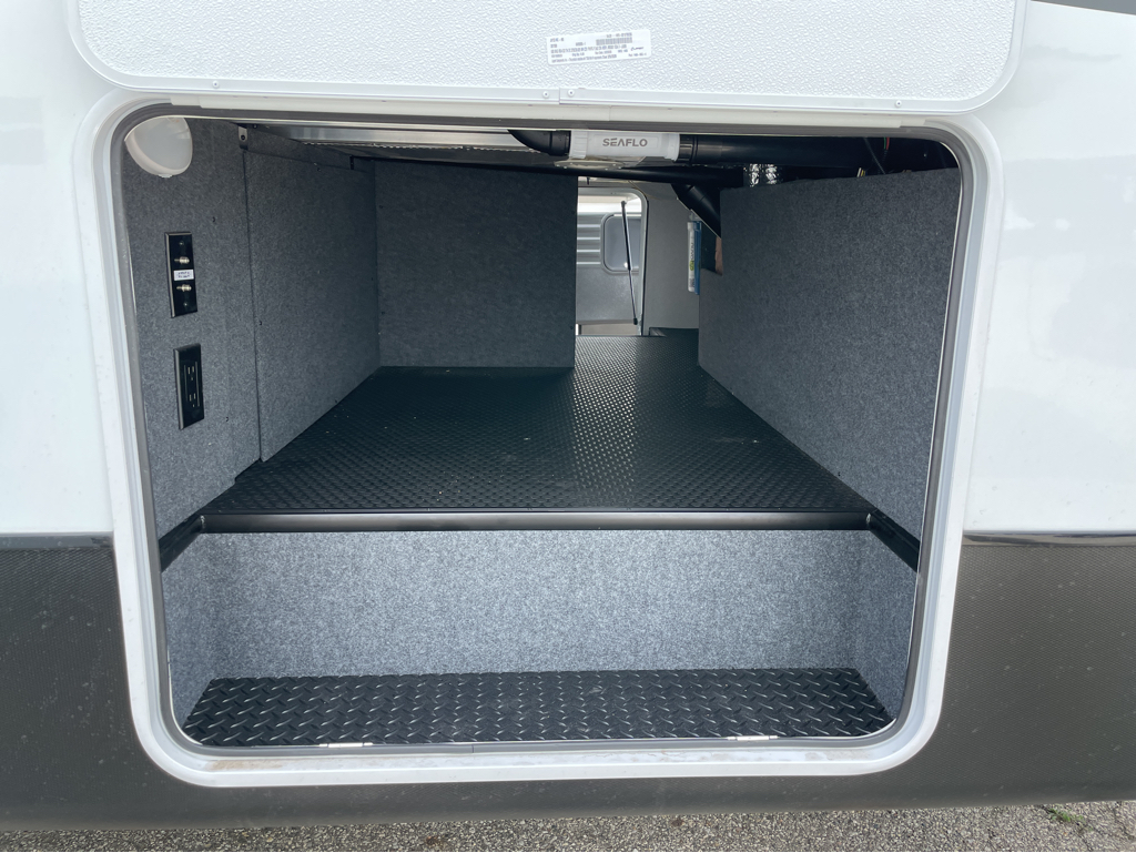 2026 Jayco Seismic 413 - Image 2