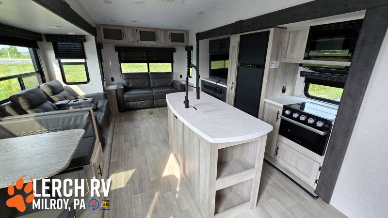 2024 KZ RV Sportsmen 303RL - Image 6