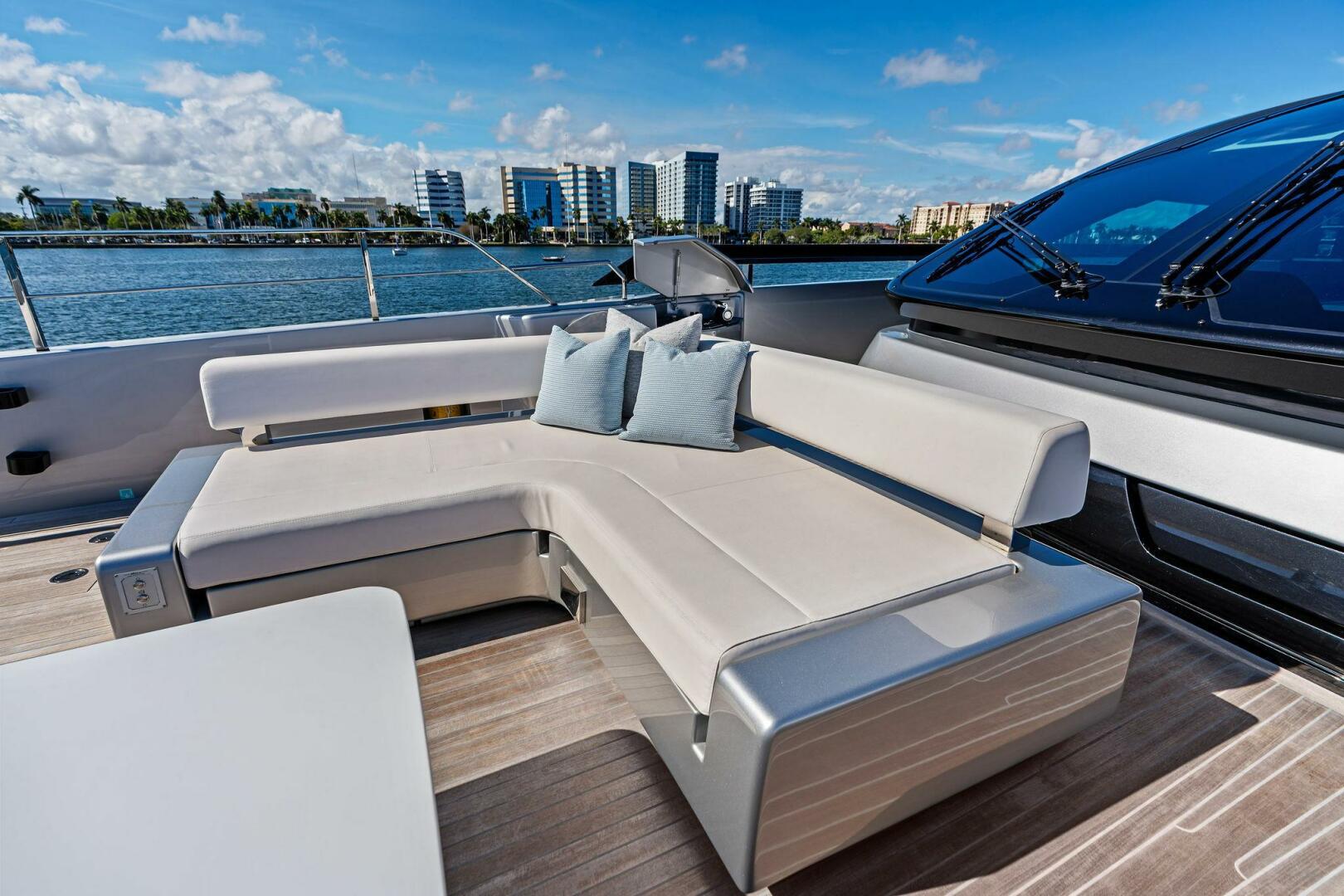 2025 Riva Bellissima - Image 22