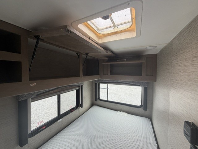 2022 Thor Motor Coach MAGNITUDE GA22 - Image 21