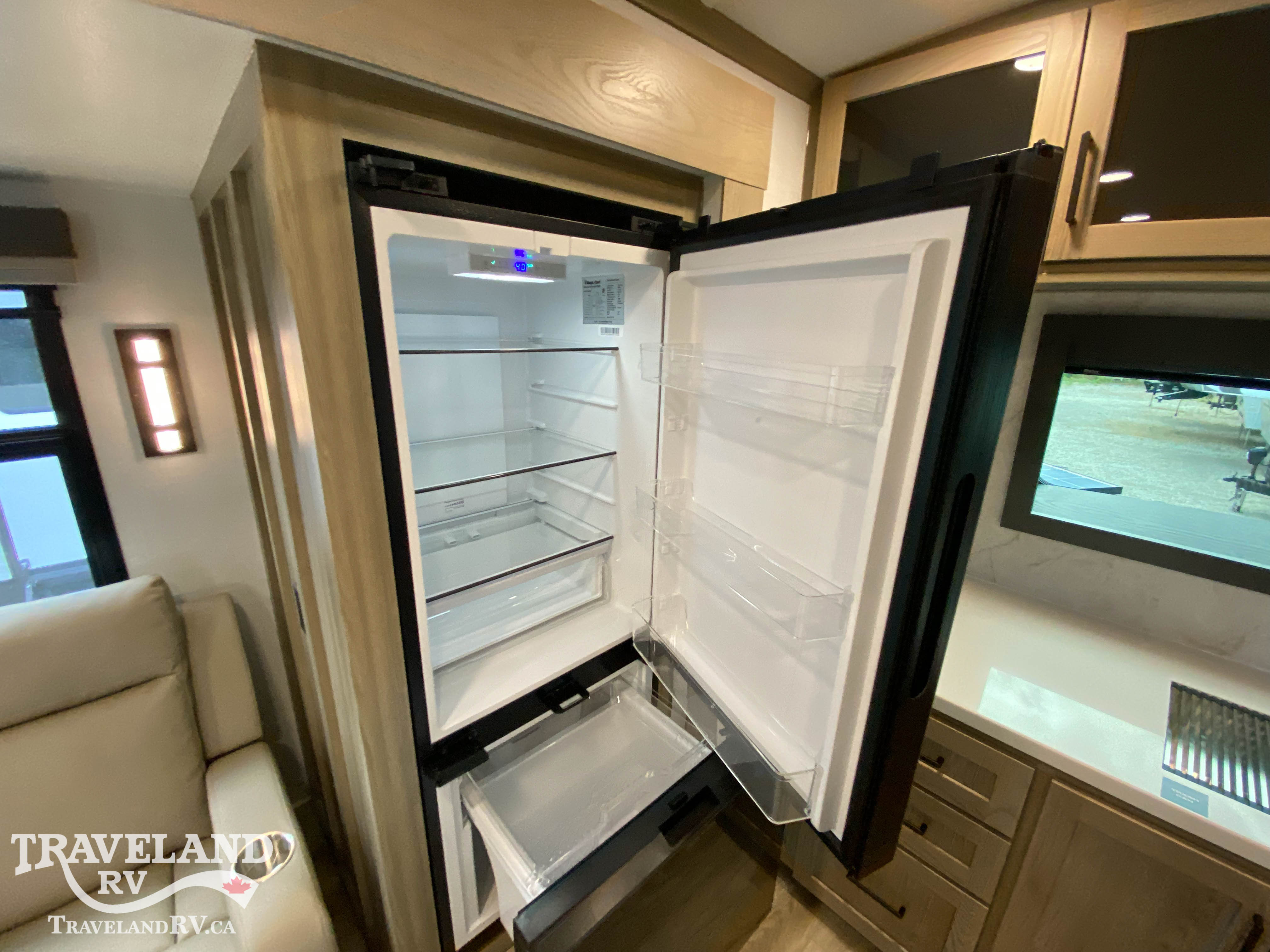 2026 Forest River Rockwood Signature Ultra Lite 8263MBR - Image 14
