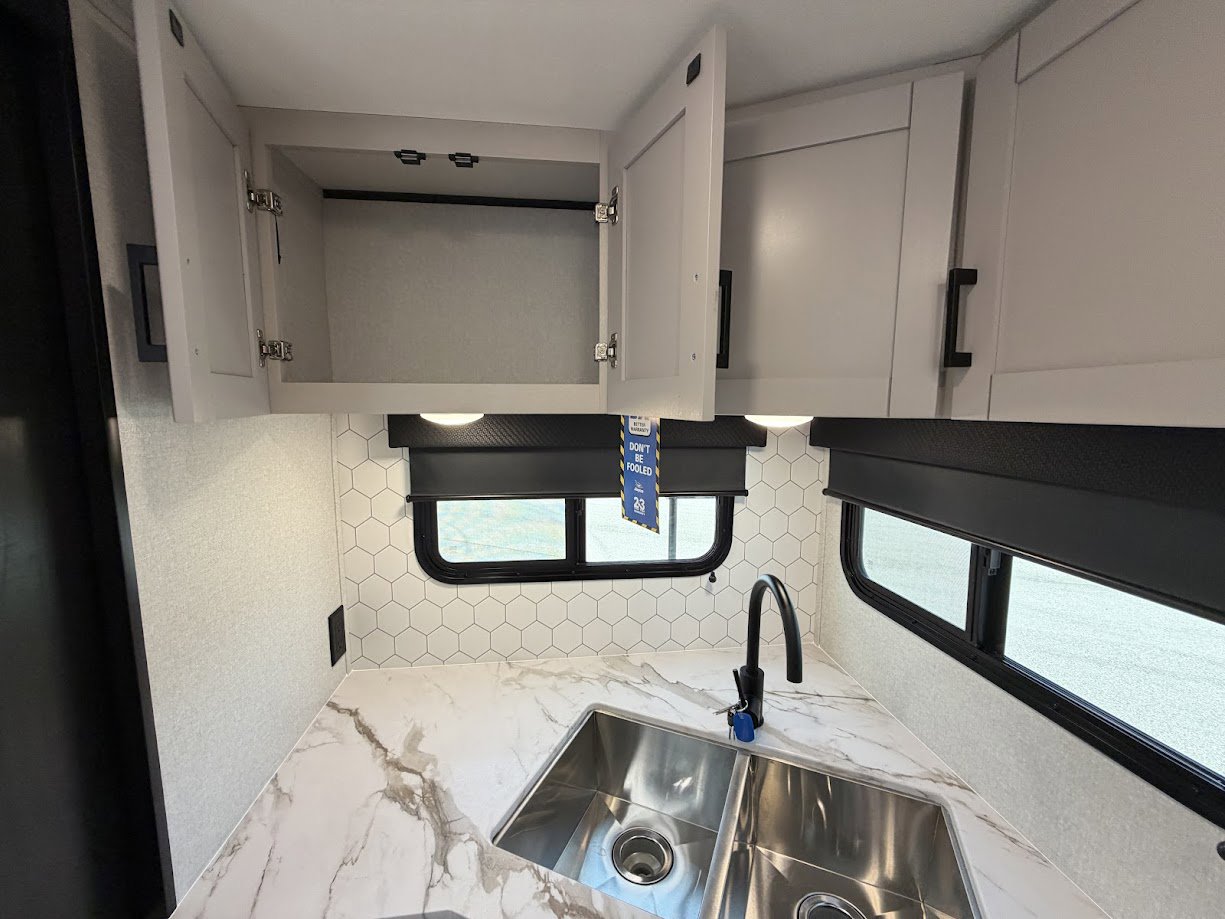 2026 JAYCO JAY FEATHER 21MML - Image 33