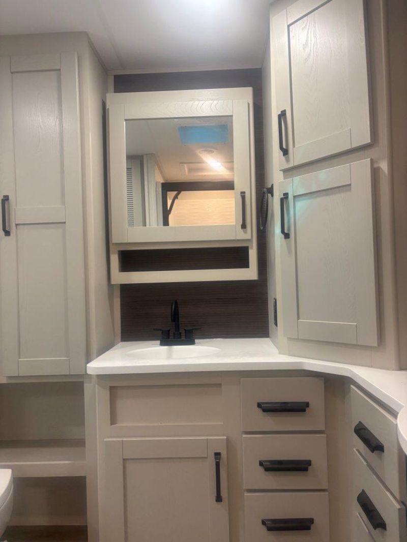 2026 Grand Design Reflection Travel Trailer 322FKTS - Image 26