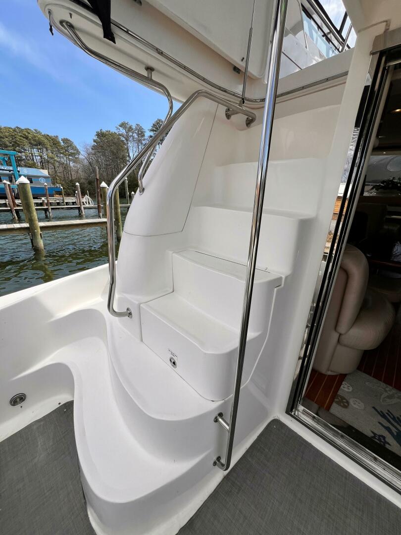 2004 Sea Ray 480 Sedan Bridge - Image 46