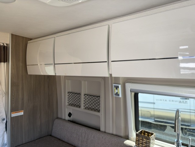 2025 Thor Motor Coach Rize 18G - Image 10