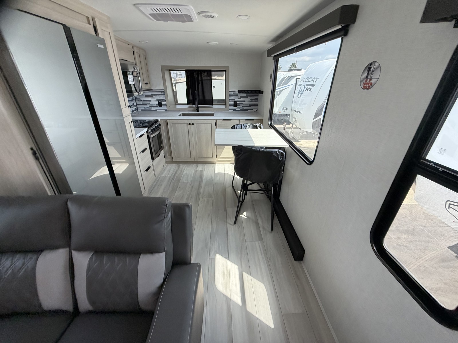2026 FOREST RIVER 37GALLEY - Image 28