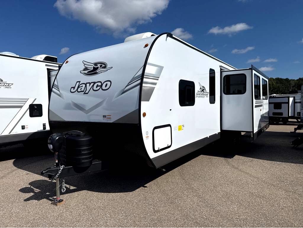 2027 JAYCO JAY FLIGHT 295TBS - Image 2