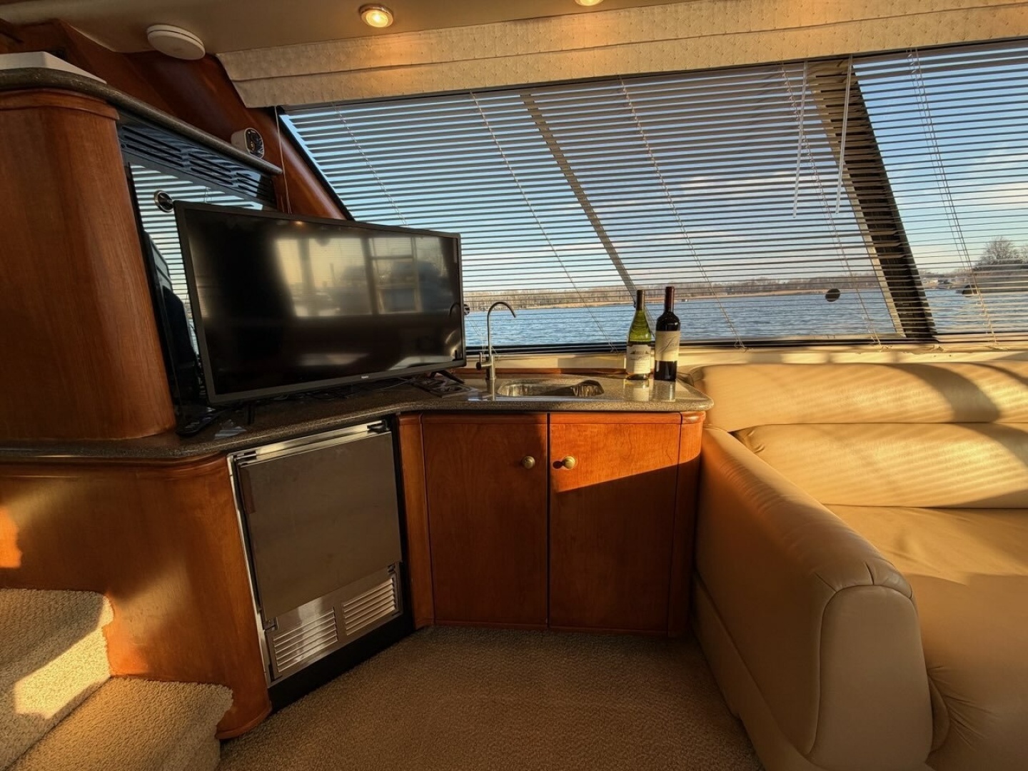1999 Bayliner 4788 - Image 14
