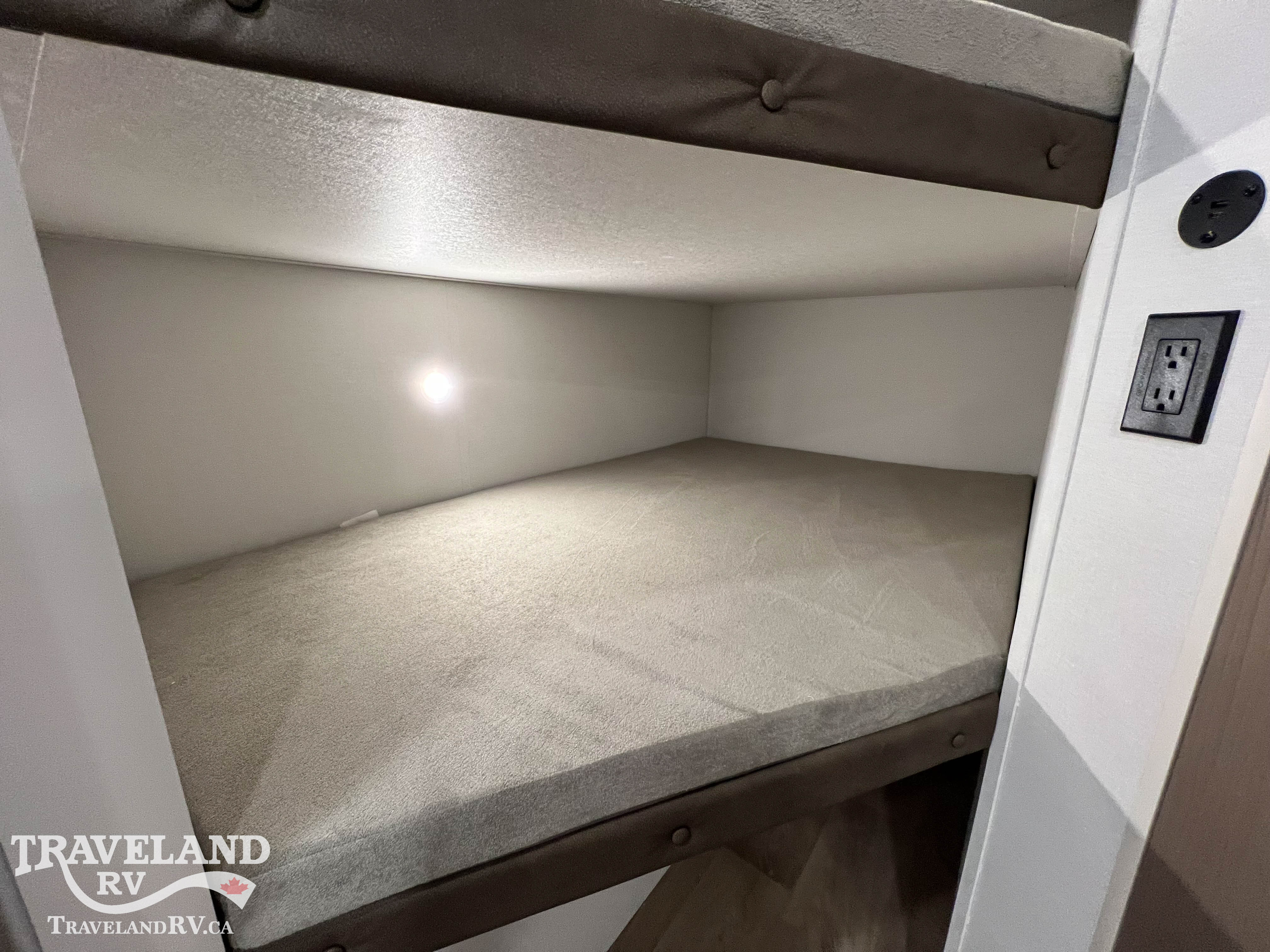 2026 Grand Design Transcend ONE 161DB - Image 22