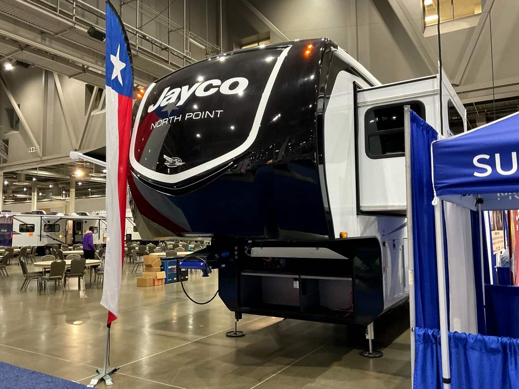 2026 JAYCO NORTH POINT 395 DSDB - Image 4