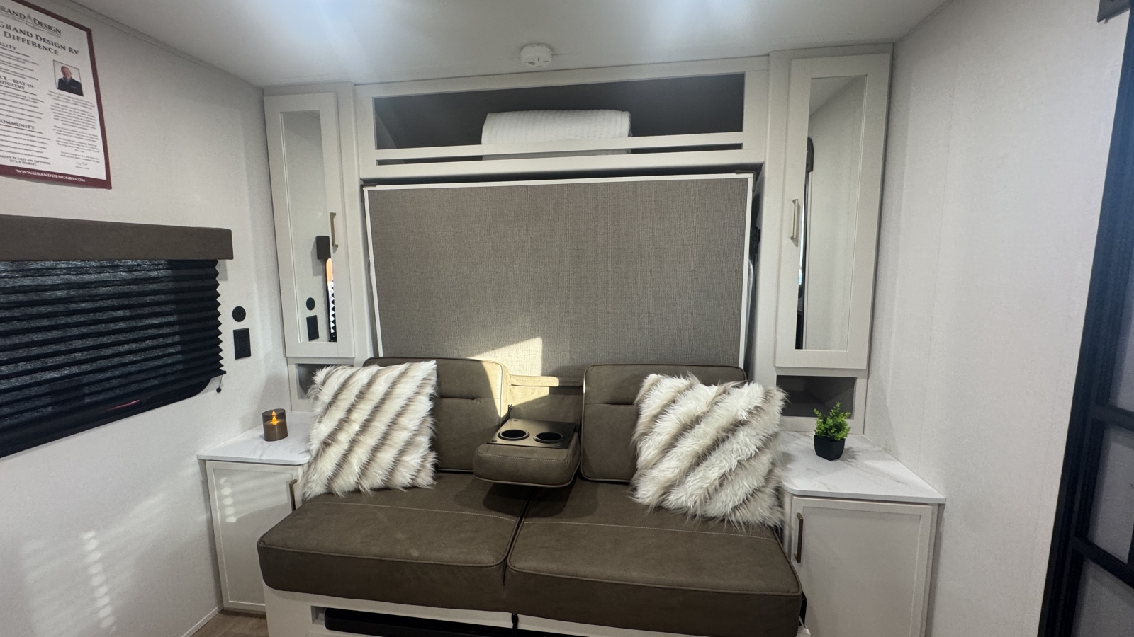 2026 Grand Design Transcend ONE 151RB - Image 11