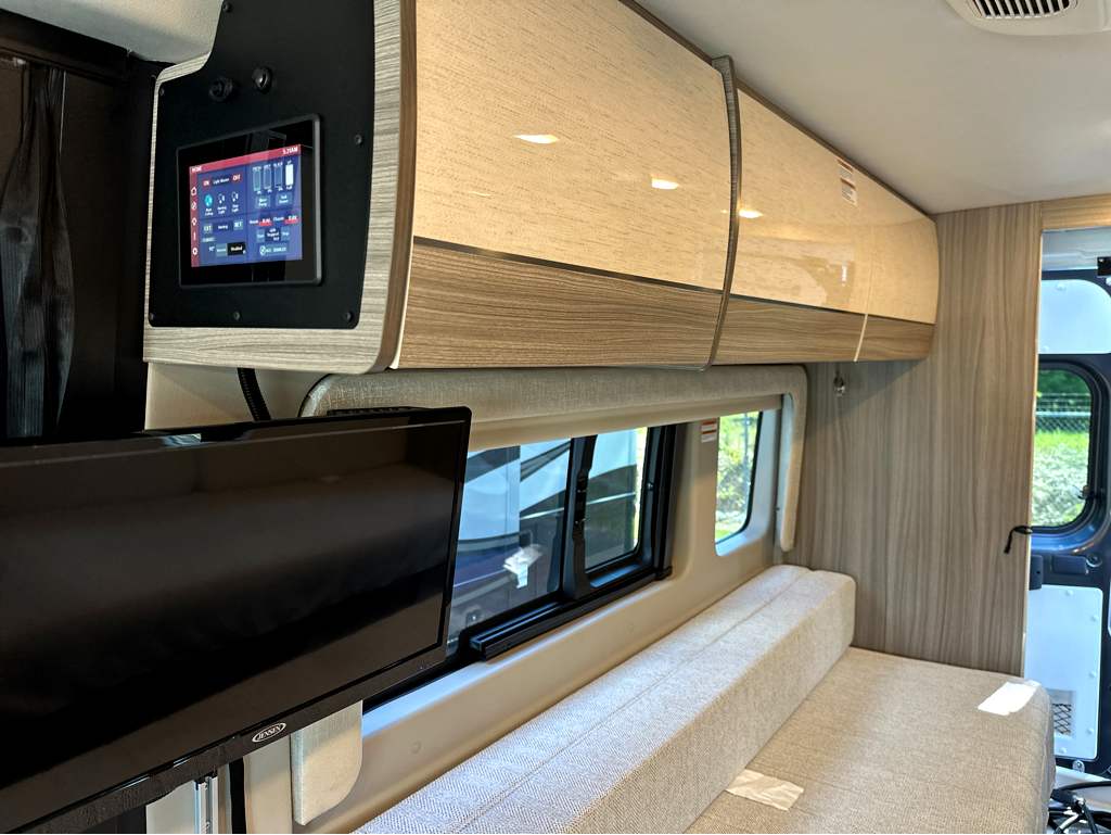 2024 JAYCO SWIFT 20T - Image 16