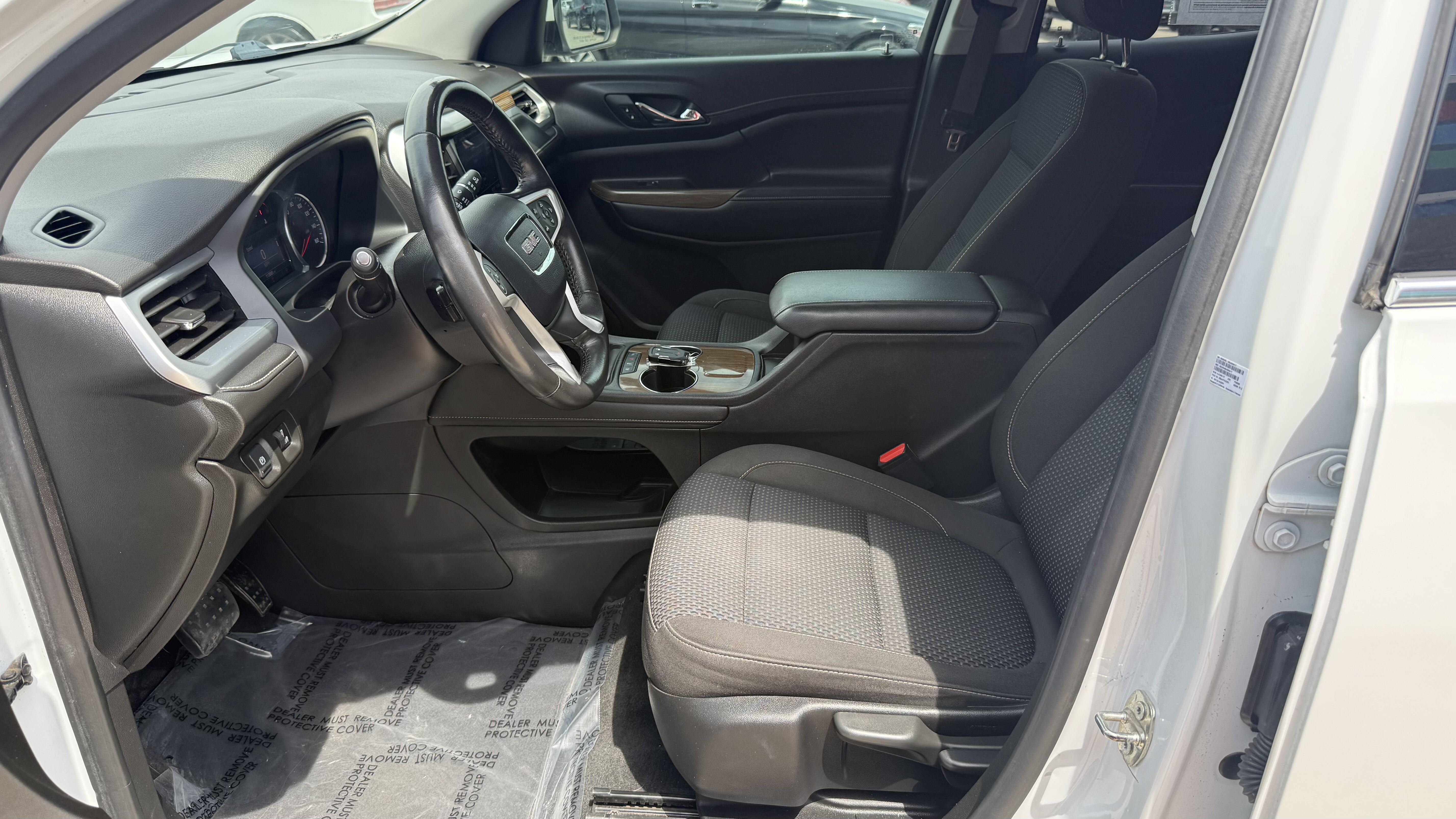 2020 GMC ACADIA-V6 Wagon 4D Denali 2WD - Image 23