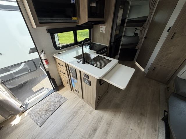 2027 Forest River Rockwood Mini Lite 2509S - Image 29