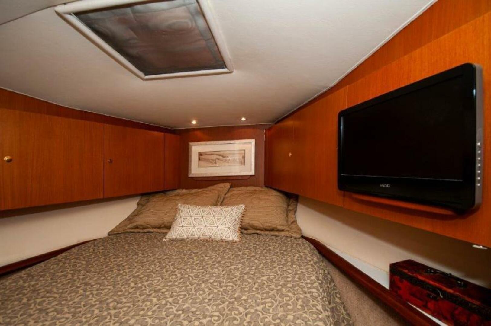 1998 Ocean 48 Super Sport - Image 19