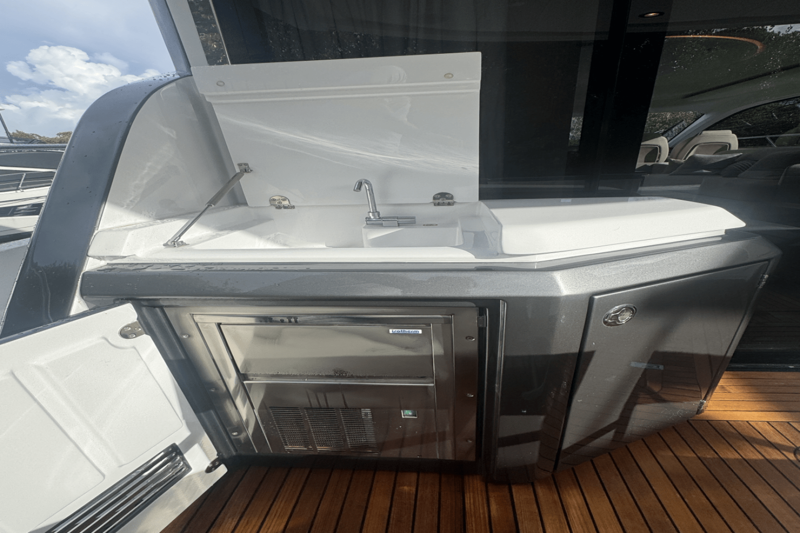 2023 Azimut Azimut 53 FLY Base - Image 42